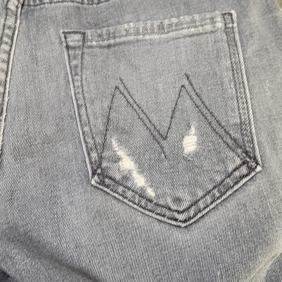 Mother High Waisted Looker Ankle Nick Fray Jeans - Picture 11 of 16